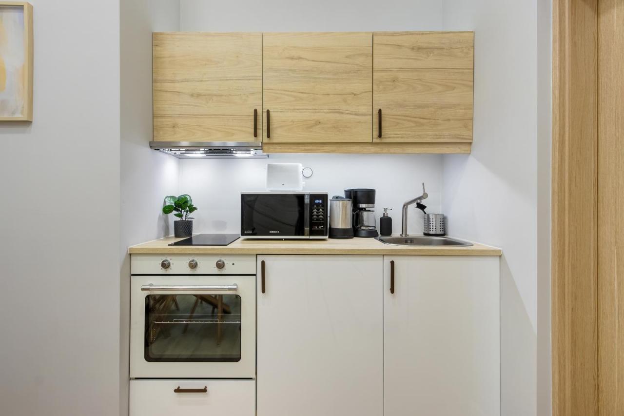 D.Five Aradi B Apartment ブダペスト エクステリア 写真