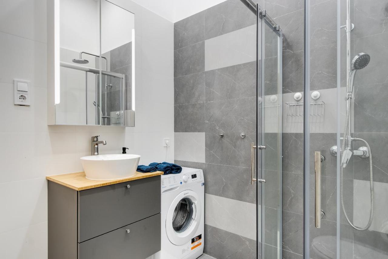 D.Five Aradi B Apartment ブダペスト エクステリア 写真